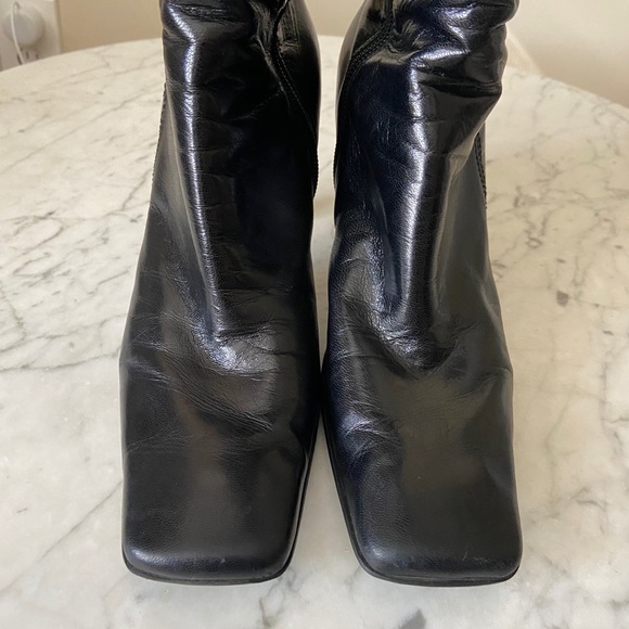 Size 8.5 Black Leather Square Toe Nine West Boots - Picture 5 of 14